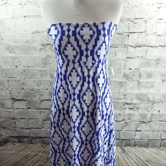 LuLaRoe Dresses & Skirts - Lularoe Blue White Geometric Maxi NEW